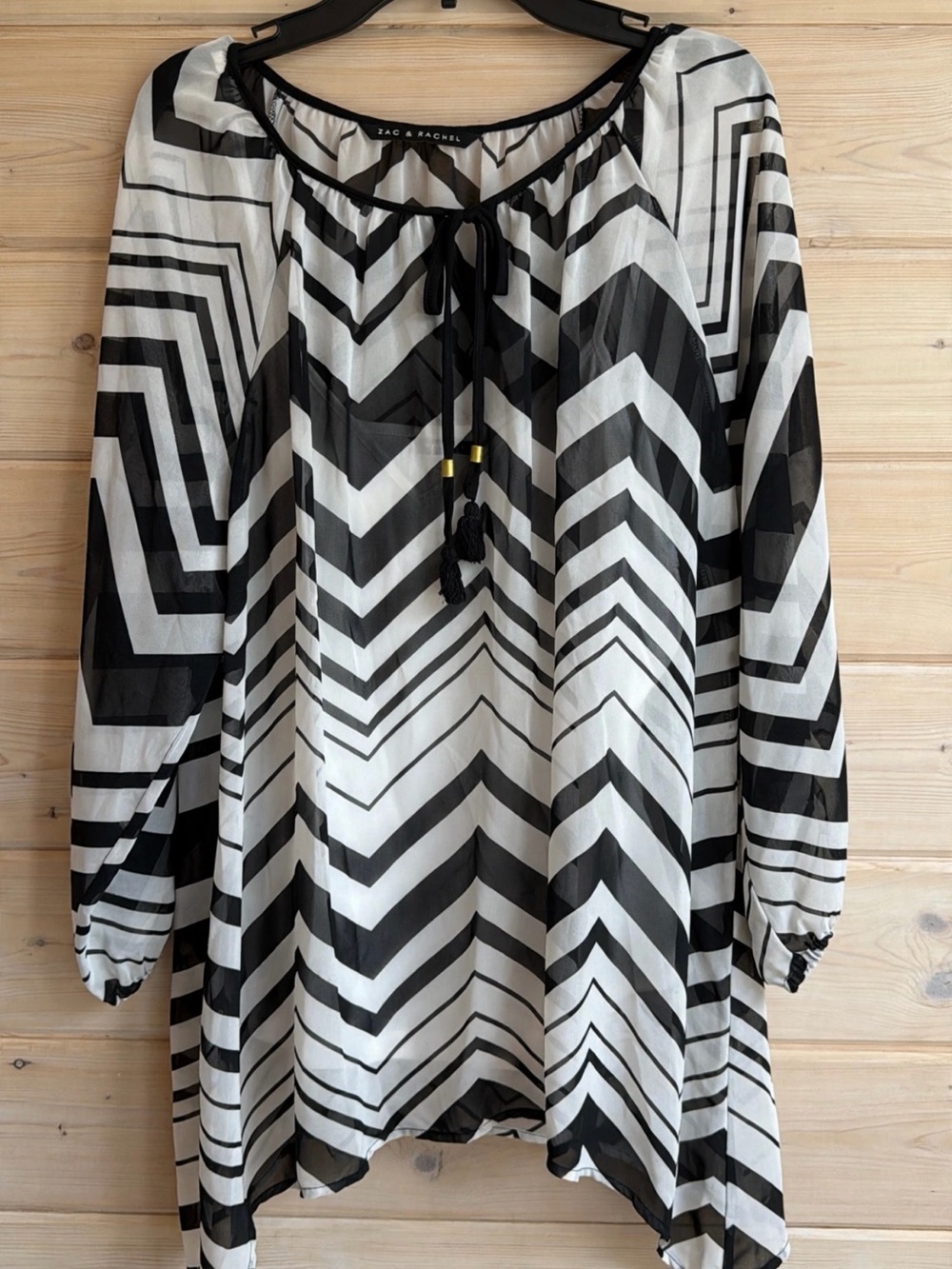 Zac & Rachel Black and White Chevron Peasant Tunic